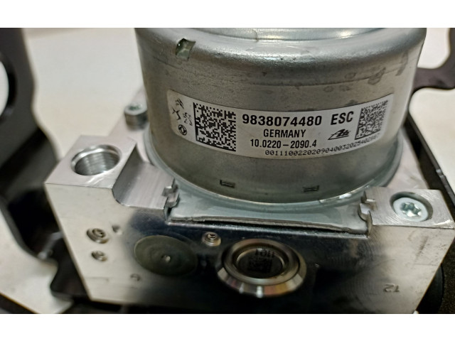 Блок АБС 9838074480, 28516035193 Peugeot 2008 II 2019- года