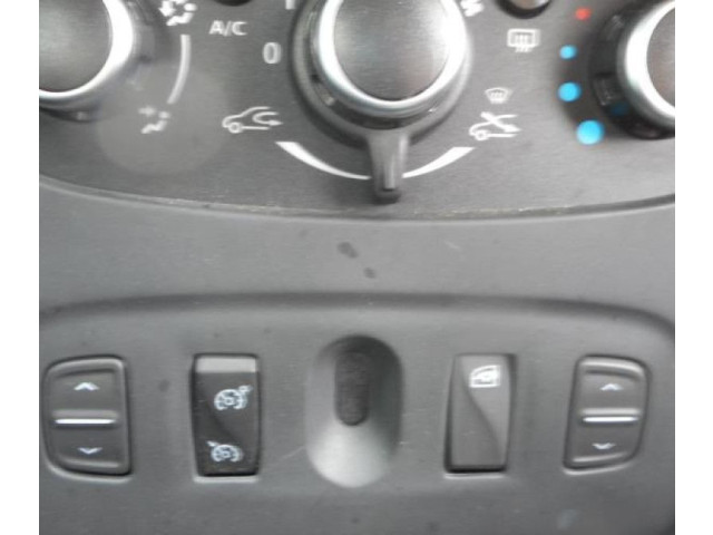 Блок АБС 476602996R Dacia Sandero 2008 - 2012 года