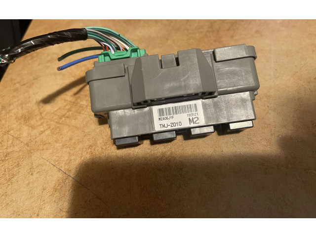   Pojistková skříňka TMJZ010   Honda CR-V 2020