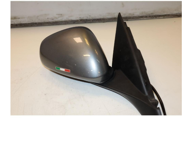 Зеркало электрическое Alfa Romeo Giulietta - года