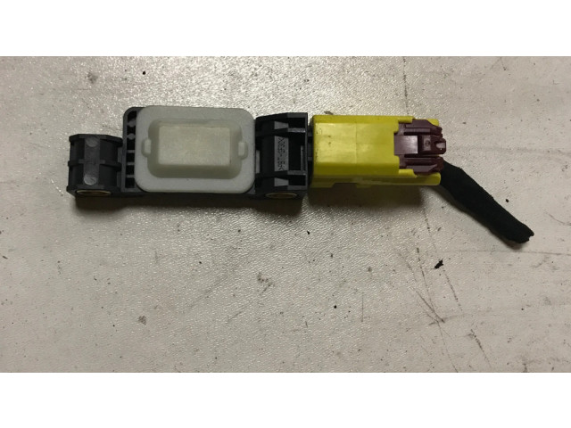 Датчик удара надувных подушек