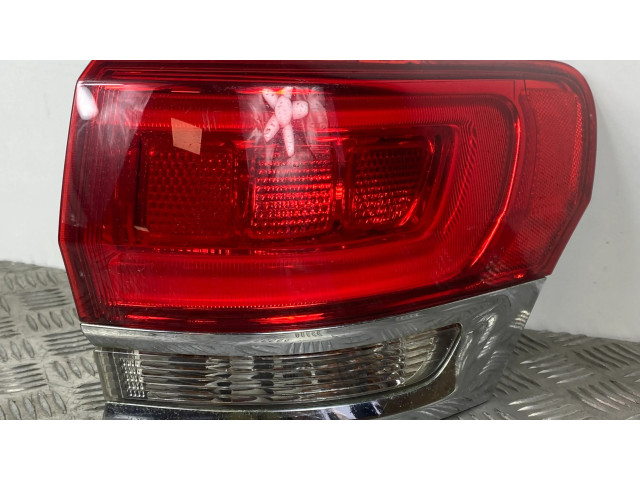 Задний фонарь правый сзади P68110000AC    Jeep Grand Cherokee   2010-2021 года