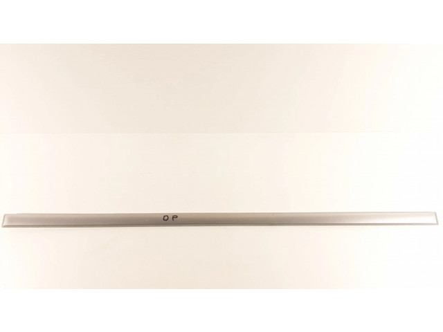 Передняя отделка дверей (молдинги)