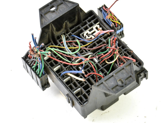 Pojistková skříňka KIA Magentis 2001