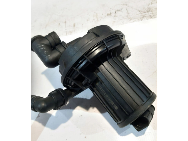 Масляный насос   022959253  Audi A3 S3 8P 