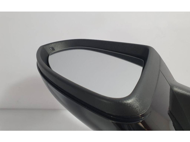 Зеркало электрическое Volkswagen Golf VII 2013 - 2019 года