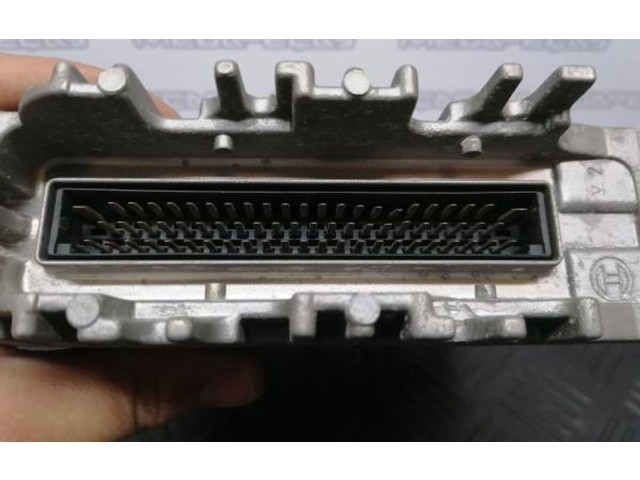 Блок управления двигателя 0281001437, P56028704AC   Jeep Grand Cherokee