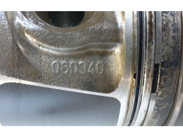 Píst 080340 Nissan Qashqai