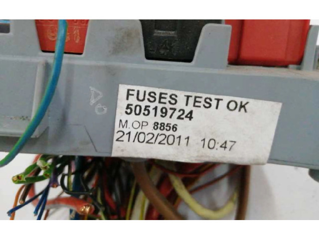 Pojistková skříňka Řídící jednotka BSM 50519724 Alfa Romeo Mito 2011