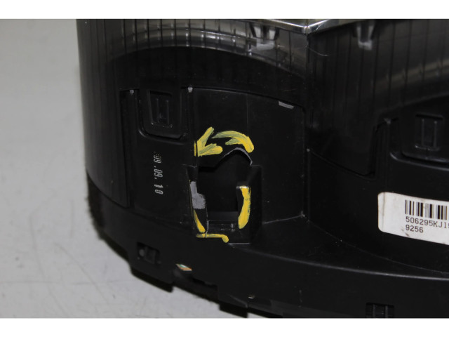 Přístrojová deska Chevrolet Cruze 2009