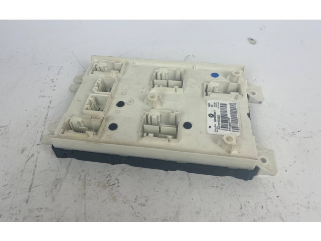 Блок комфорта 04787684AD, 670100601 Maserati Levante