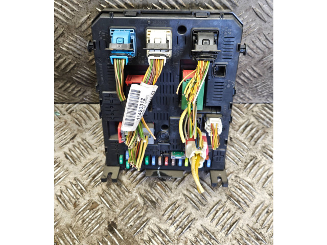   Pojistková skříňka 966405898002, 281192454C   Citroen Berlingo 2010