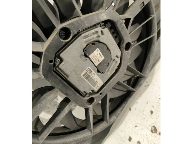 Вентилятор радиатора     30741238, 3135103922    Volvo V70 