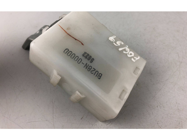 Блок управления 88035SA010 Subaru Forester SG