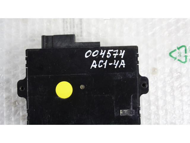 Блок управления 30739636, 19206   Volvo XC90