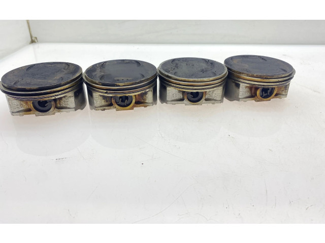 Píst 1111111111 Subaru Outback