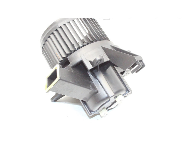 Вентилятор печки       Jeep Renegade