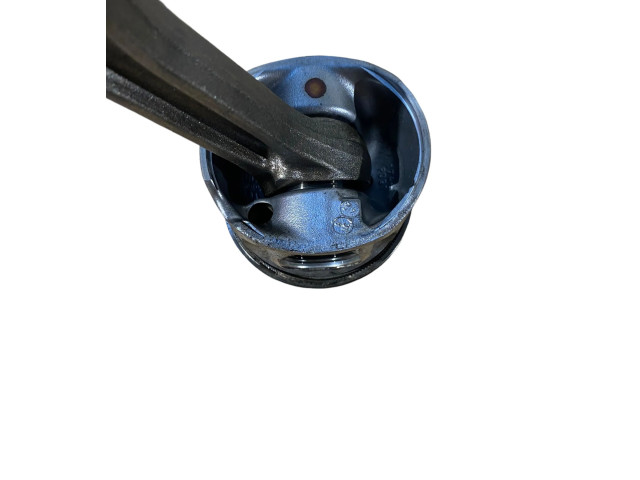 Поршень с шатуном Volvo XC60 для дизельного двигателя 2.4