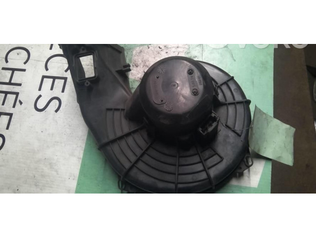 Вентилятор печки 13124703 Opel Meriva A