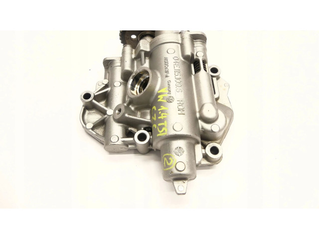 Масляный насос 04E115109S Audi A3 S3 8V