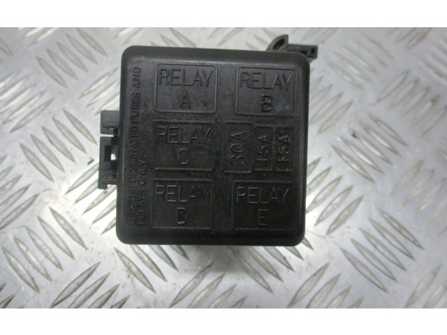 Pojistková skříňka Nissan Primera 1999