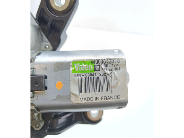 Моторчик заднего дворника 13282361 Opel Meriva B