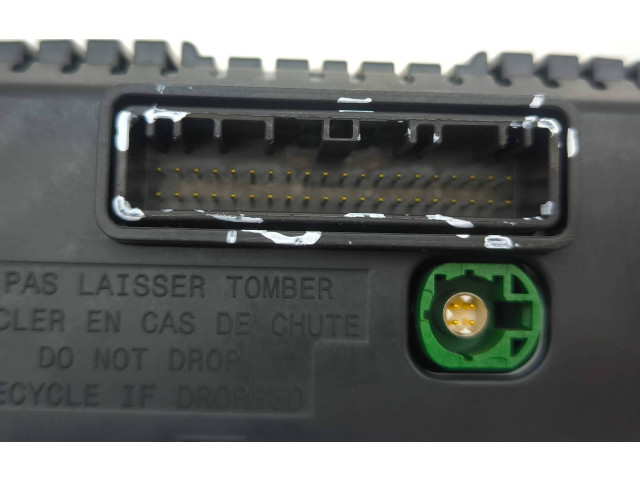 Přístrojová deska Renault Captur II 2022 248090642R, VPKK1F10849PF