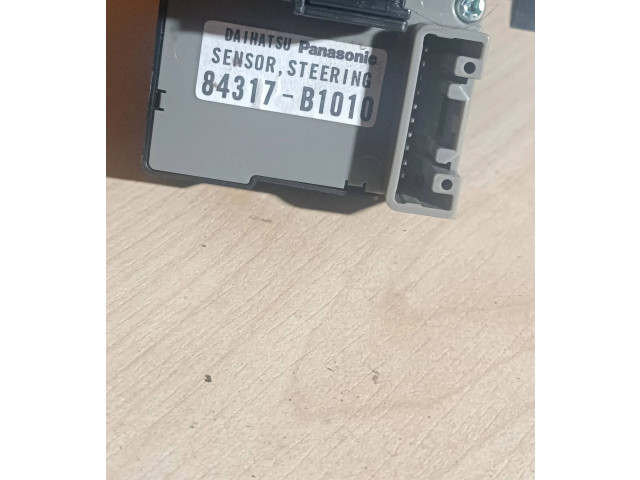 Подрулевой шлейф SRS 84317B1010 Daihatsu Materia