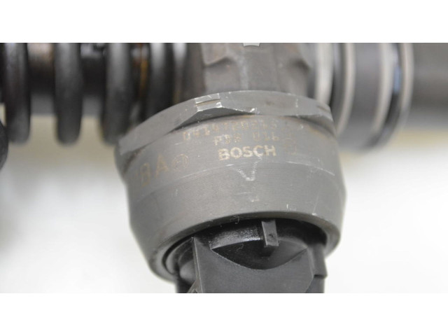 Форсунка 038130073AG Skoda Octavia Mk2 (1Z) BKC,BJB,BXE,BLS