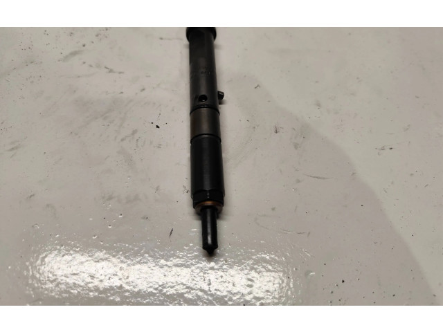 Форсунка 059130201f    Audi A6 S6 C5 4B  BFC 