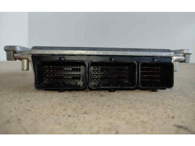 Блок управления климат-контролем 0281010437, MR577027 Mitsubishi Carisma