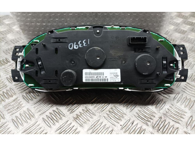 Панель приборов 248102855R, NS46556074S   Dacia Dokker       