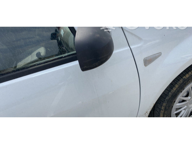 Зеркало (механическое) Dacia Sandero 2008 - 2012 года