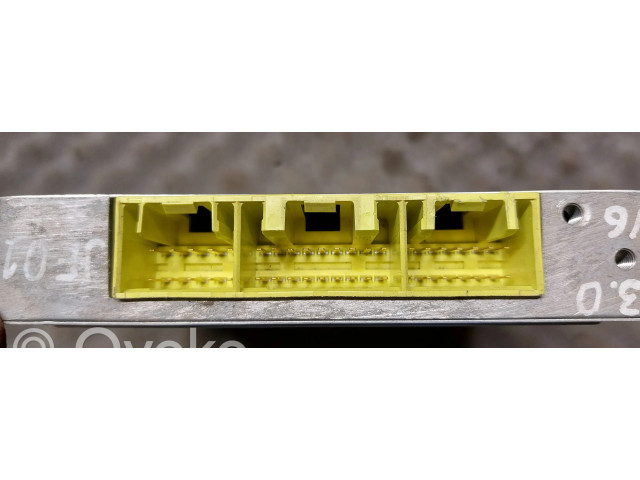 Řídící jednotka JE0118881F, 0797001465   Mazda 929 1987