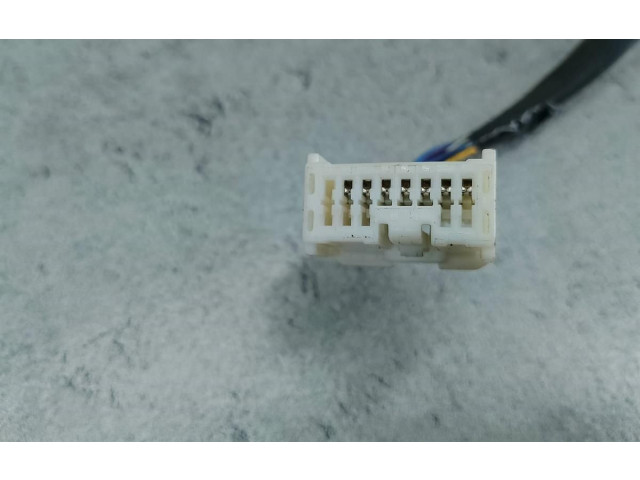 Зеркало электрическое Honda FR-V 2004 - 2009 года