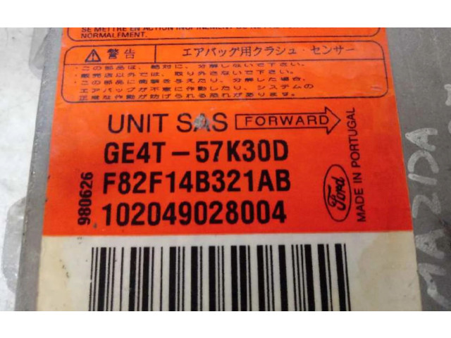 Блок подушек безопасности GE4T57K30D, CENTRALITAAIRBAG   Mazda 626