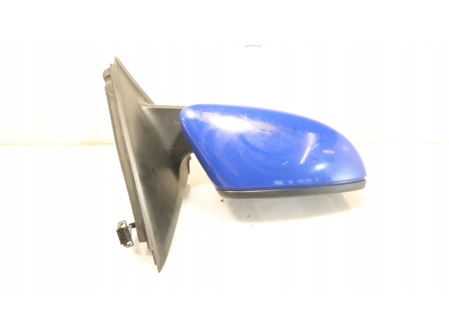 Зеркало электрическое Skoda Fabia Mk3 (NJ) 2015 - 2021 года