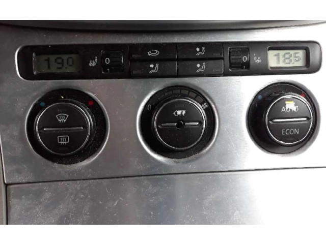 Блок управления климат-контролем 74677512   Volkswagen PASSAT