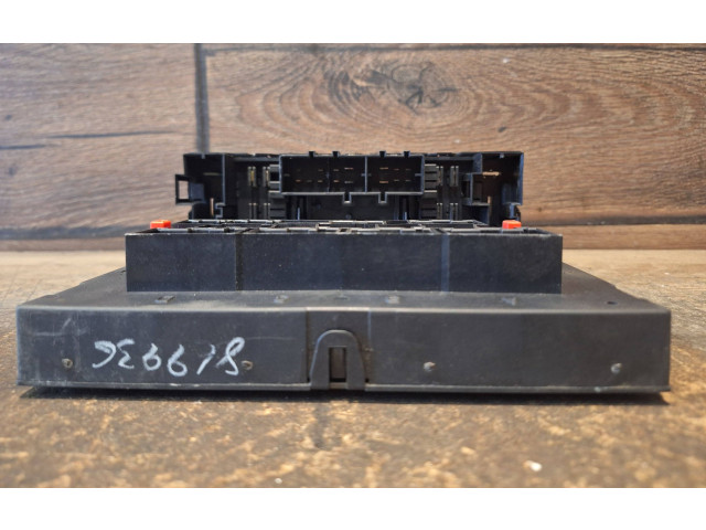 Блок комфорта 3C0937049AH, F005V00660   Volkswagen Jetta V   