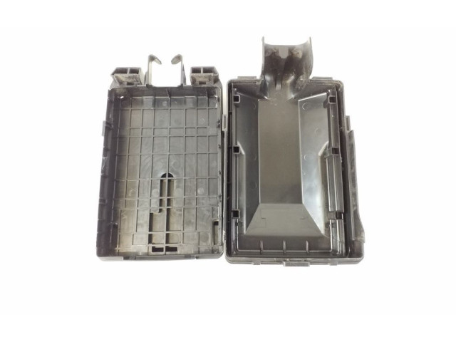 Блок предохранителей  284B9JK000   Infiniti Q70 Y51    