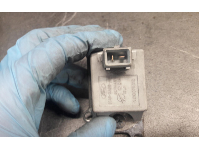 Vstřikovací lišta 93AB-12A019-AB Ford Mondeo Mk III