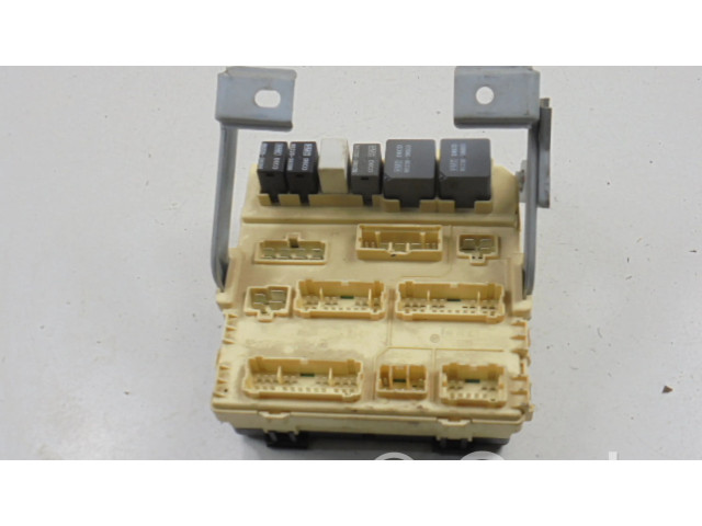 Блок предохранителей  95400-3D200   Hyundai Sonata    