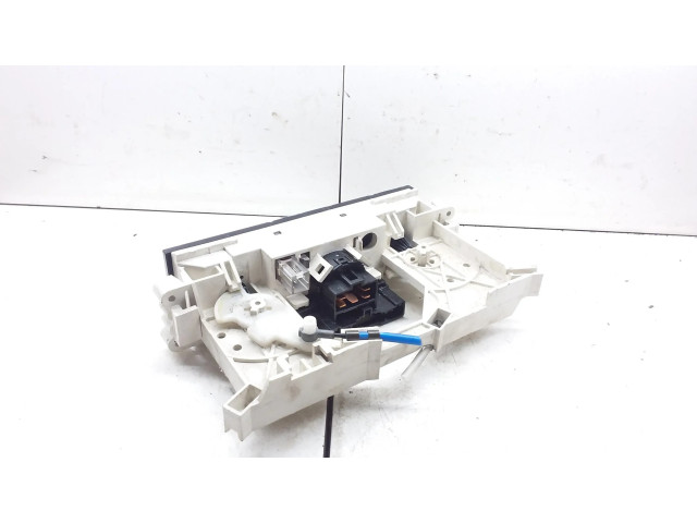 Блок управления климат-контролем MR360467, E32PB393 Mitsubishi Carisma