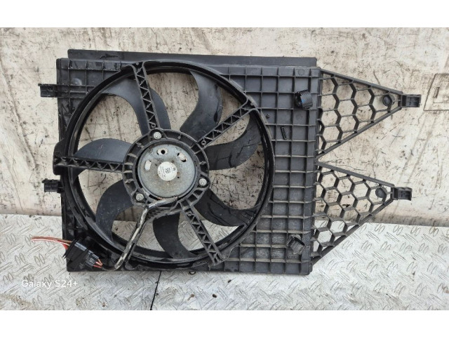 Вентилятор радиатора 6R0959455E, 6R0121207Q Skoda Rapid (NH)