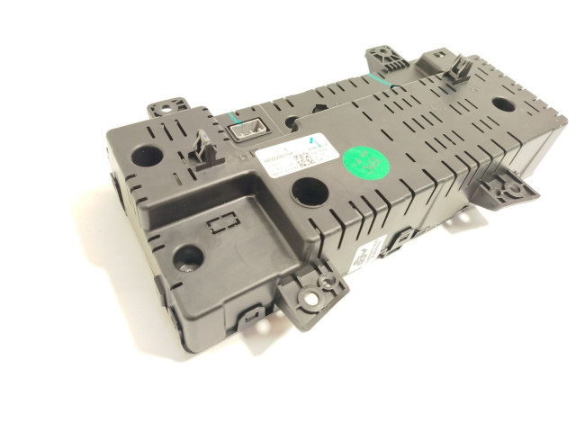 Панель приборов 8892280194, P8892280194 Lynk & co 01