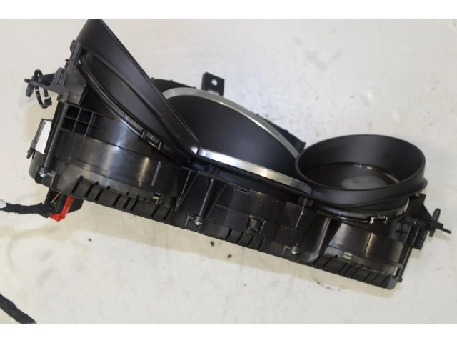 Панель приборов    Fiat 500X       