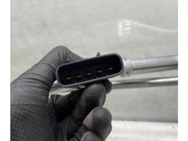 Моторчик дворников     Opel Meriva A