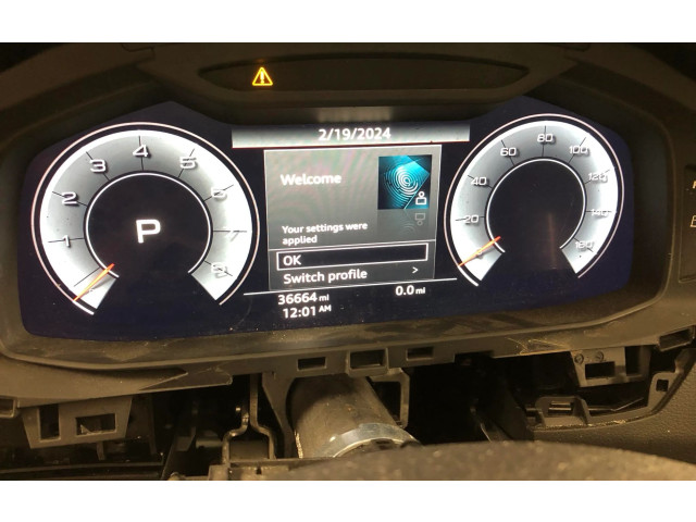 Přístrojová deska  Audi Q7 4M 2020 4K0920890B  