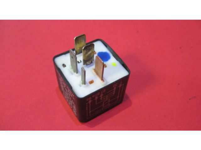 Реле вентилятора охлаждения