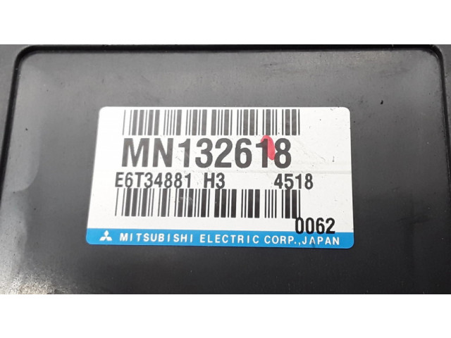 Комплект блоков управления MN132618, E6T34881 Mitsubishi Lancer